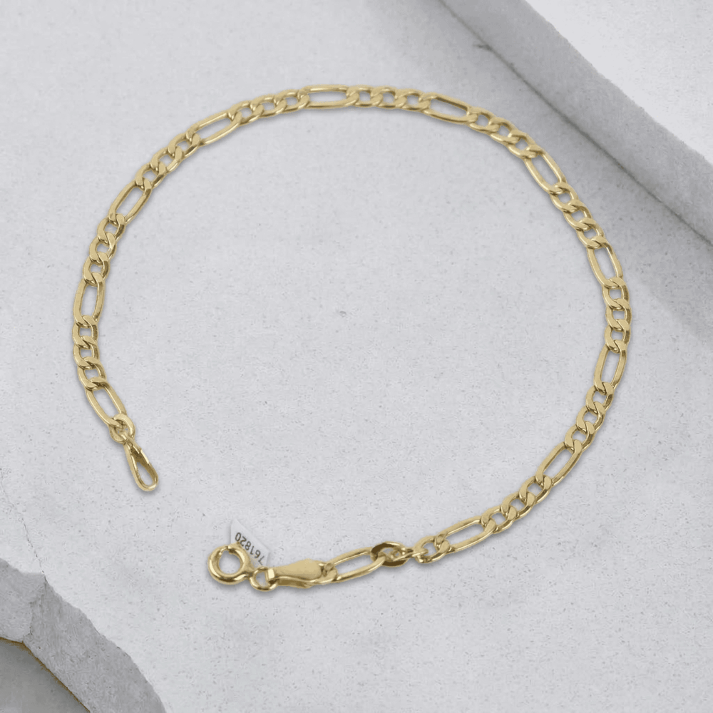 freepik__extract-the-anklet-from-the-reference-image-and-co__73672cp